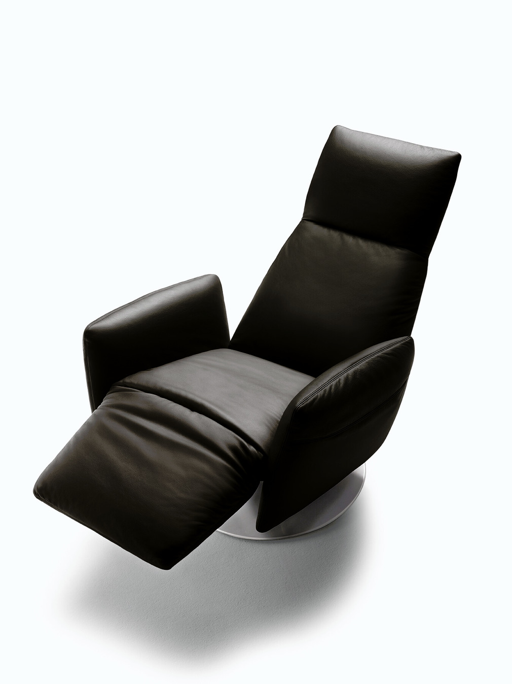 Pillow Recliner Chair by Poltrona Frau, view 5
