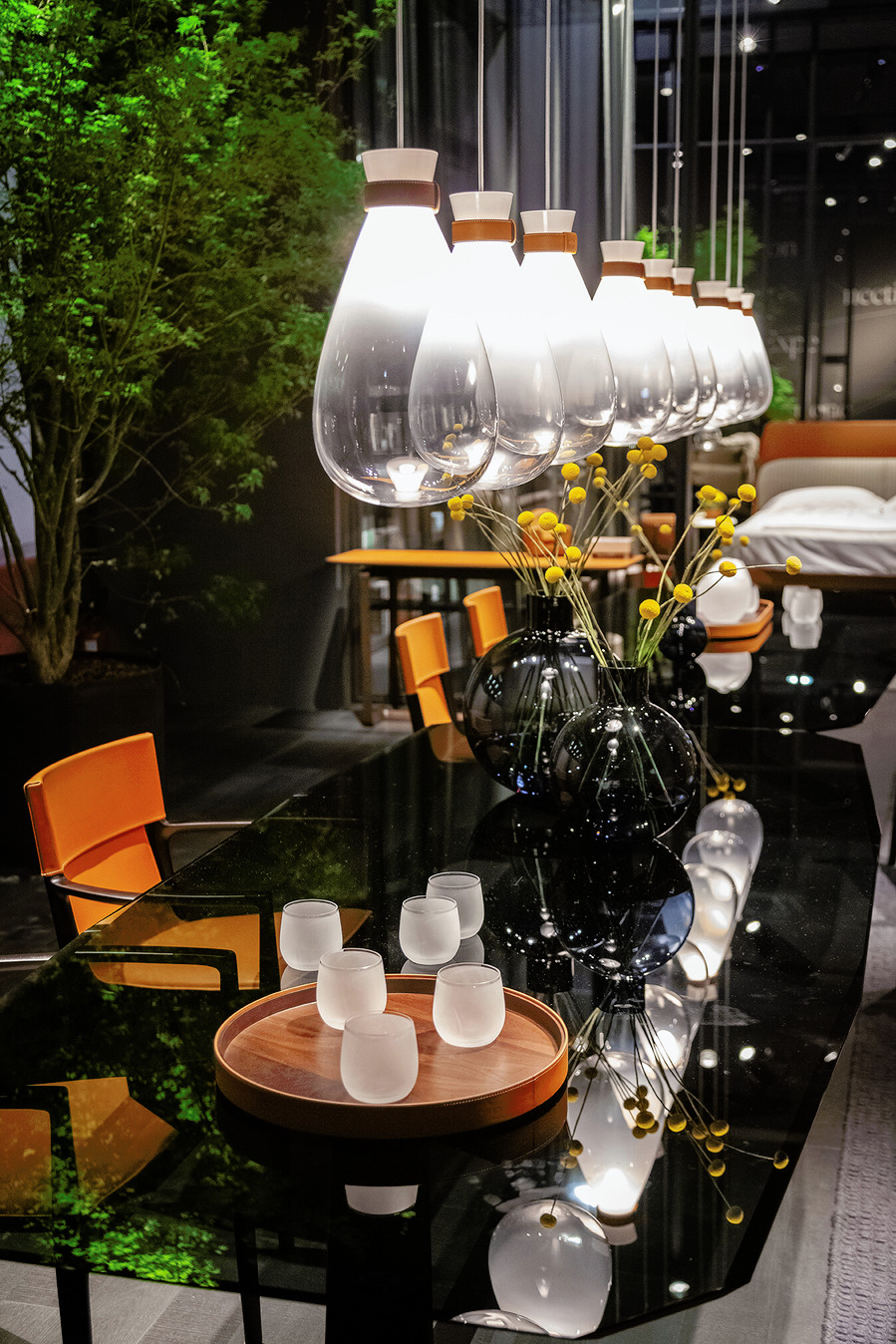 Soffi Lamps by Poltrona Frau, view 6
