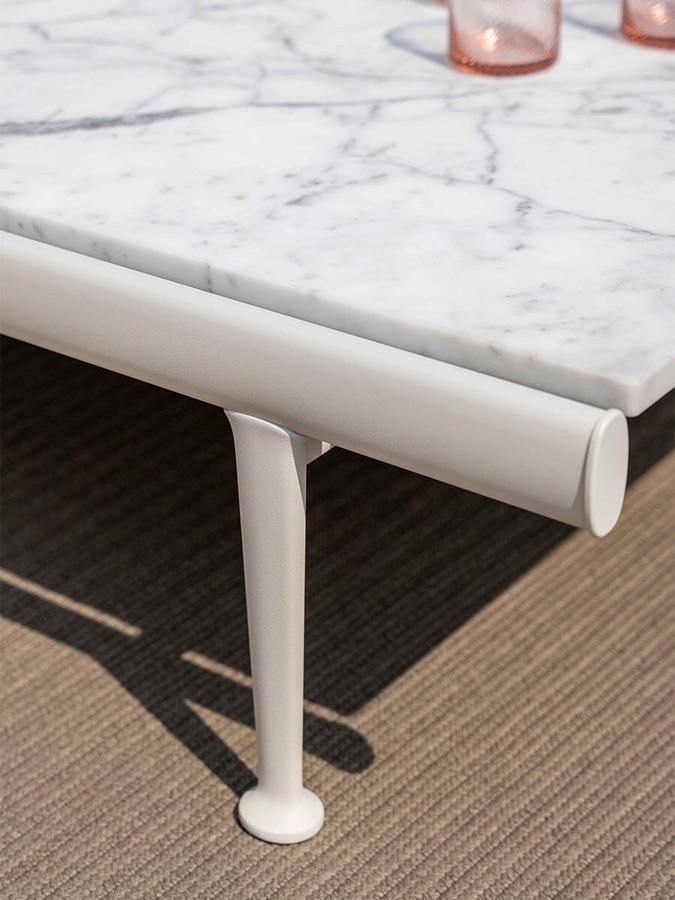 Souvenir d'Italie Outdoor Table, view 5