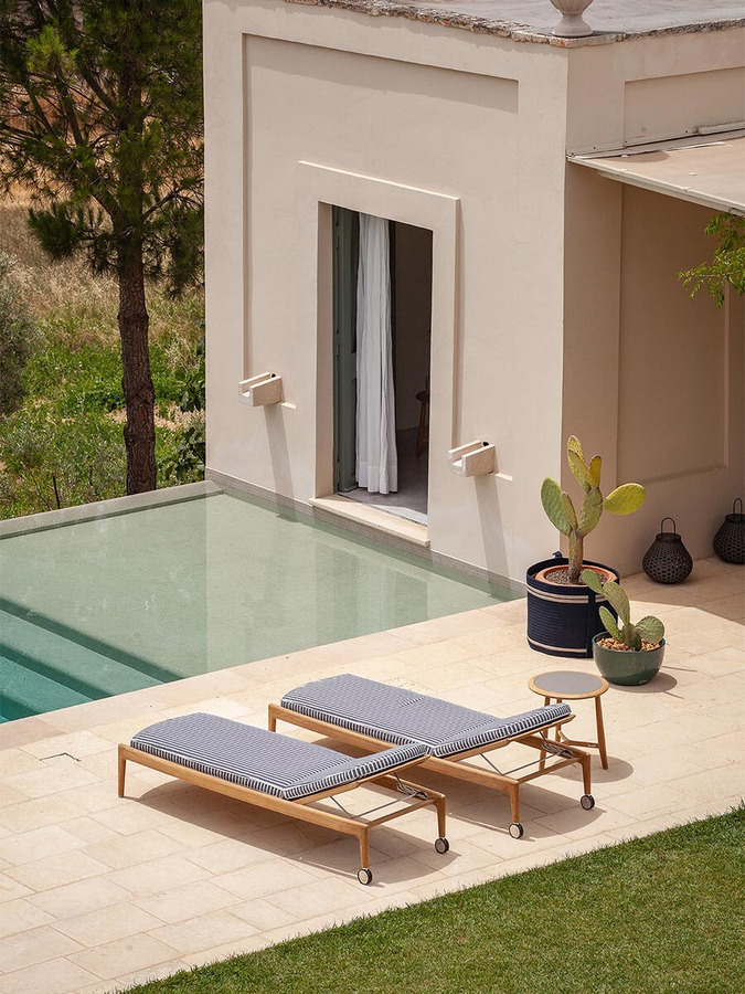 The Secret Garden Sun Lounger by Poltrona Frau, view 5
