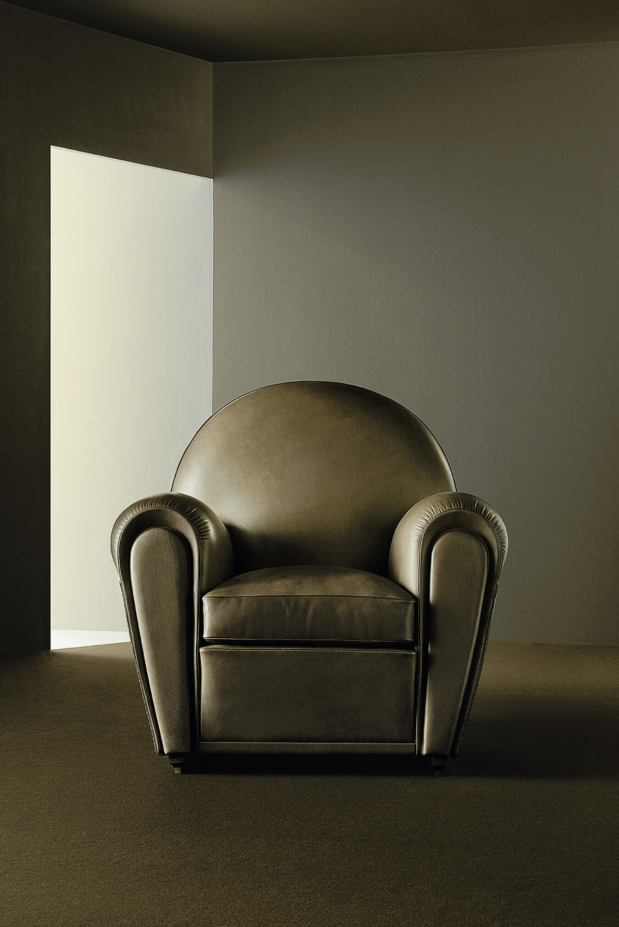 Vanity Fair Armchair, view 6