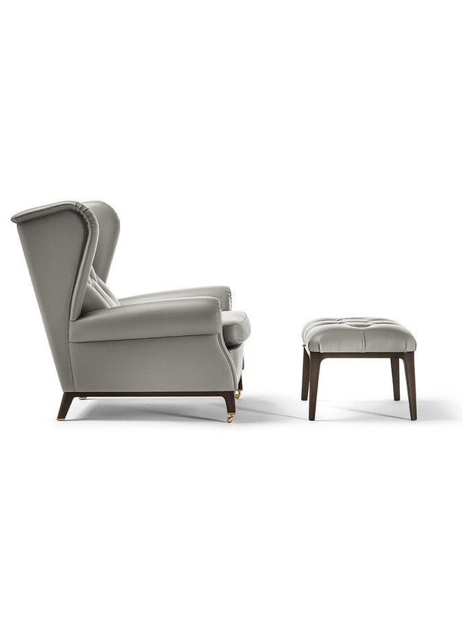 Glenn Sofa by Poltrona Frau, view 6