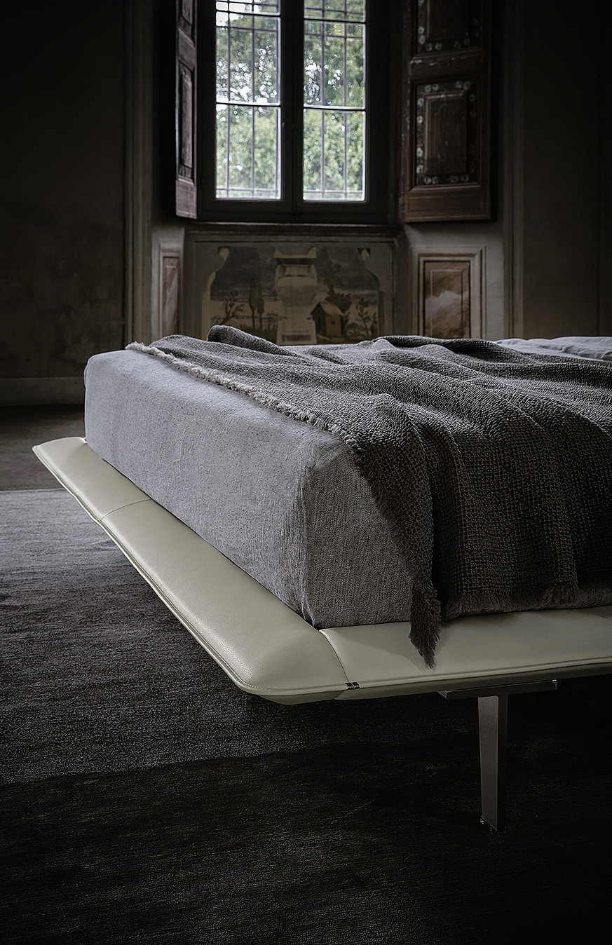 John-John Bed, view 7