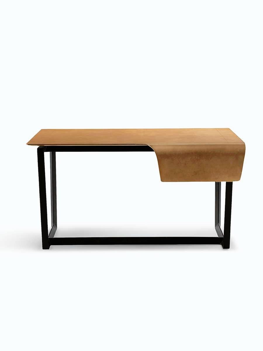 Fred Desk