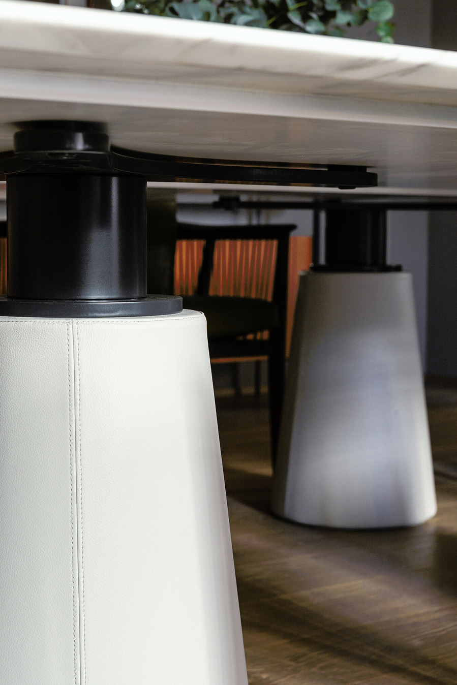 Mesa Due Table, view 8