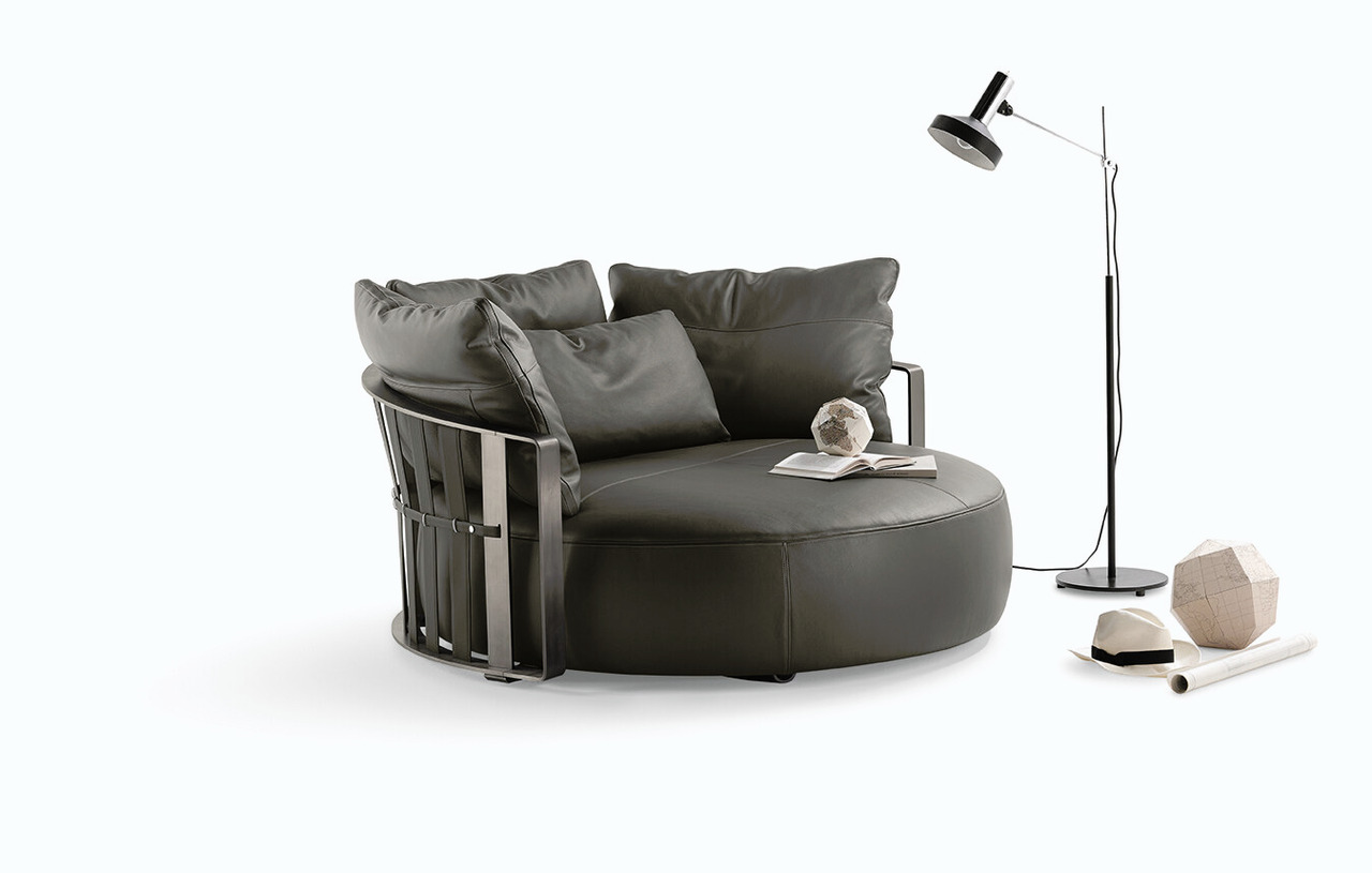 Scarlett Sofa, view 7