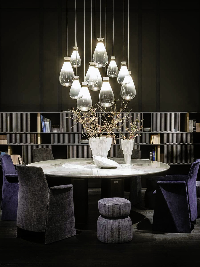 Soffi Lamps by Poltrona Frau, view 7