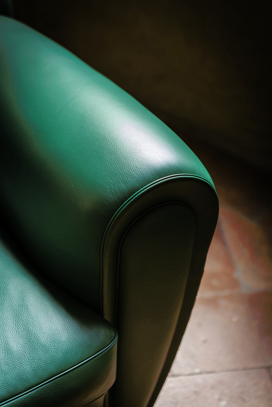 Vanity Fair XC Armchair, view 8