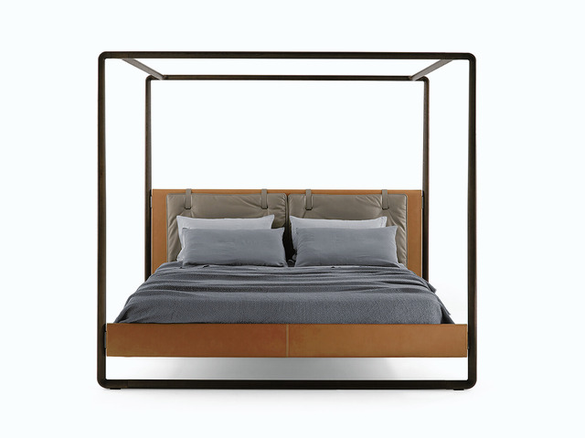 Volare Four-Poster Bed