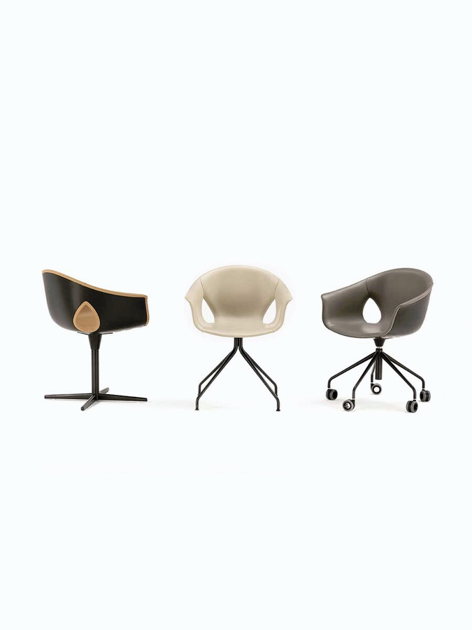 Ginger Ale Armchair by Poltrona Frau, view 8