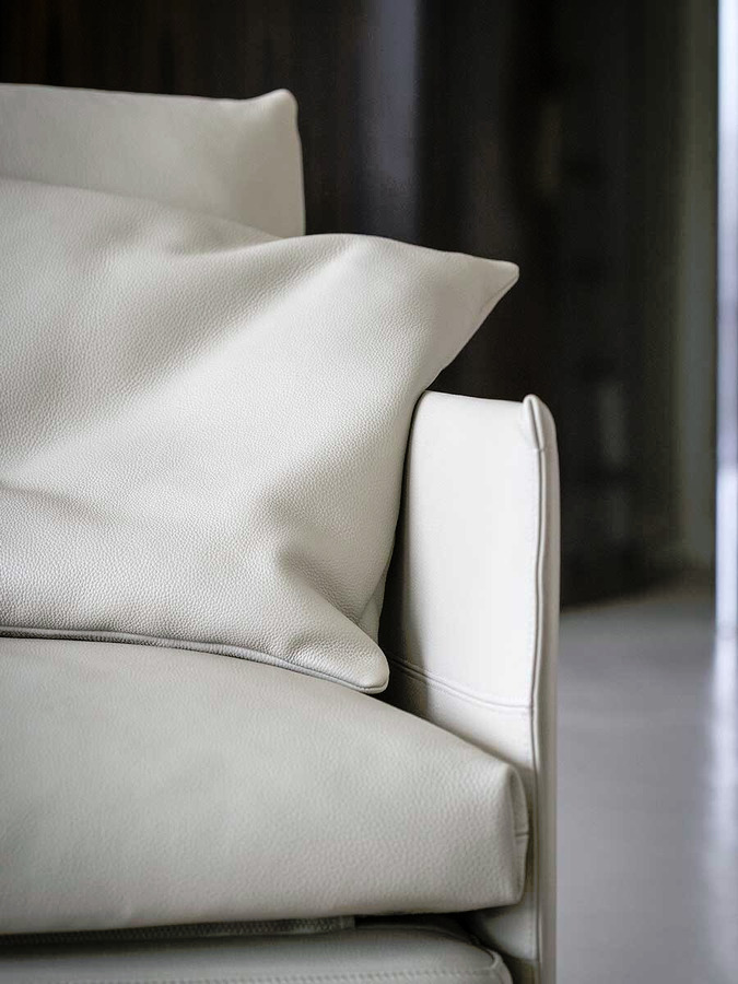 GranTorino Sofa by Poltrona Frau, view 9
