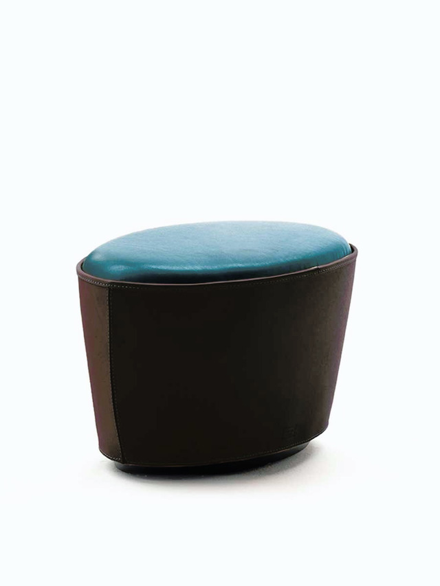 Mamy Blue Ottoman