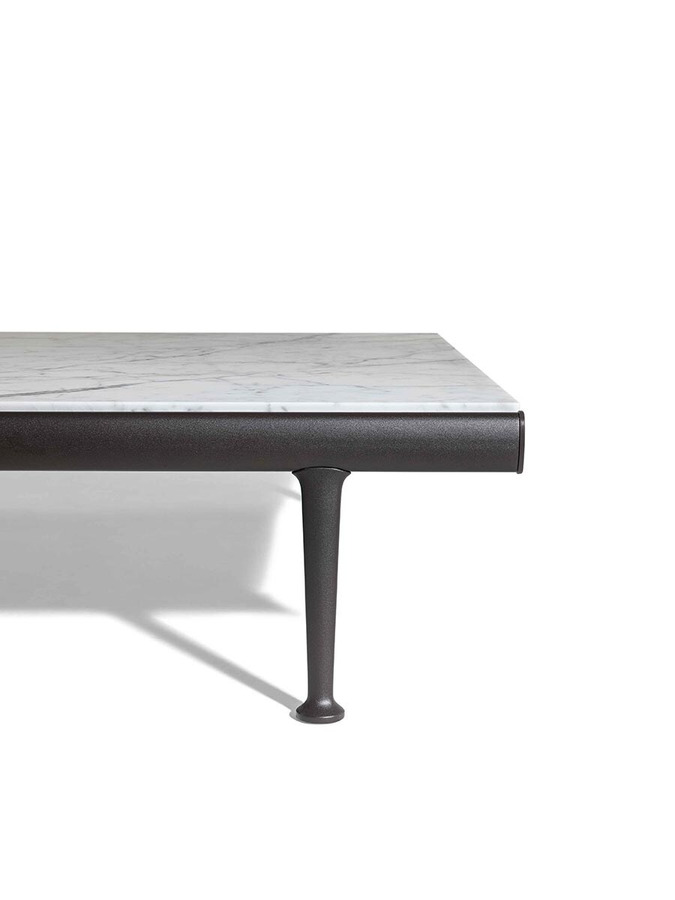 Souvenir d'Italie Outdoor Table, view 8
