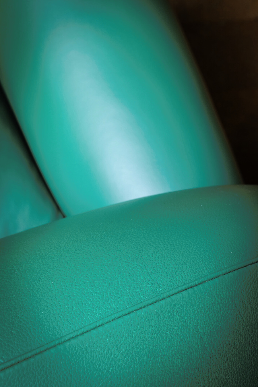 Vanity Fair XC Armchair, view 9