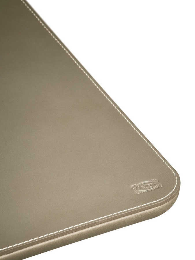 Fidelio Coffee Table, view 9