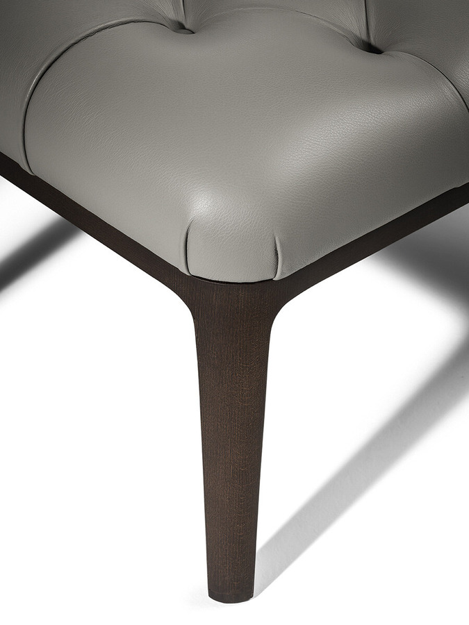 Glenn Sofa by Poltrona Frau, view 9