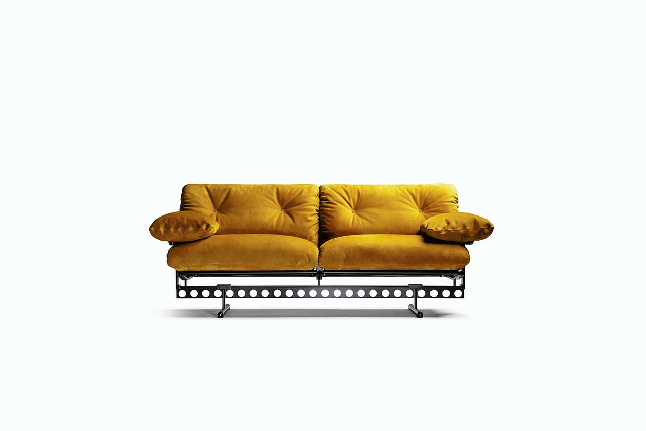 Ouverture Sofa, view 10