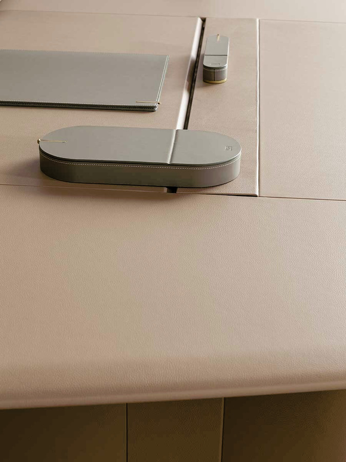 Trust Desks, view 9
