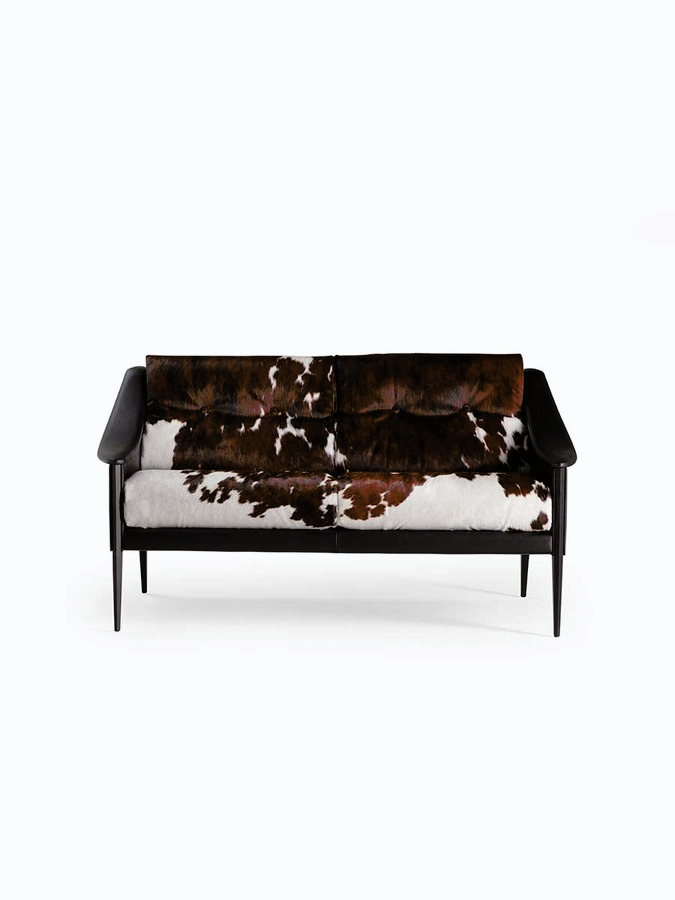 Dezza 24 Sofa, view 11