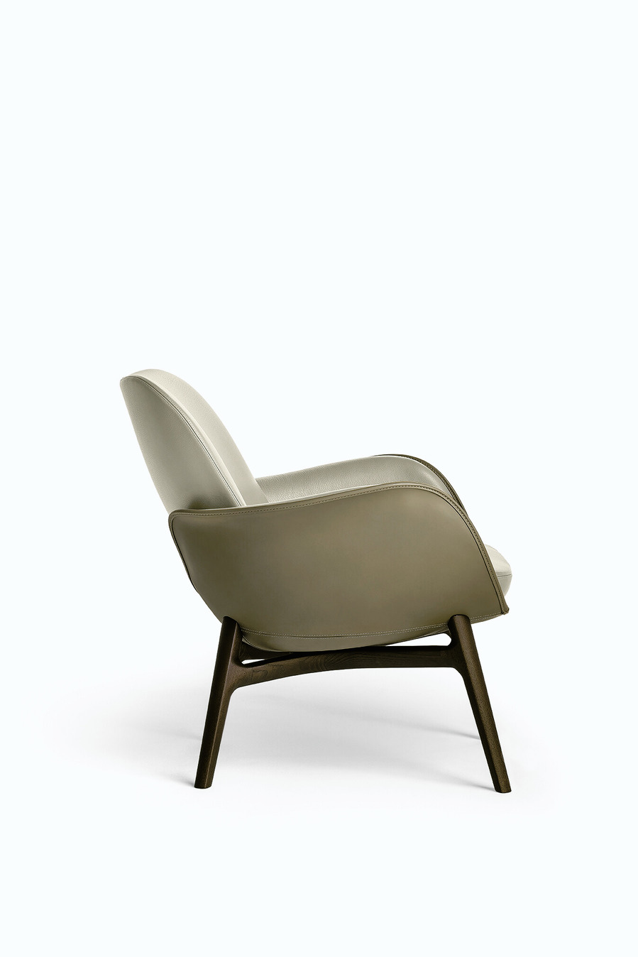 Martha Armchair by Poltrona Frau, view 11