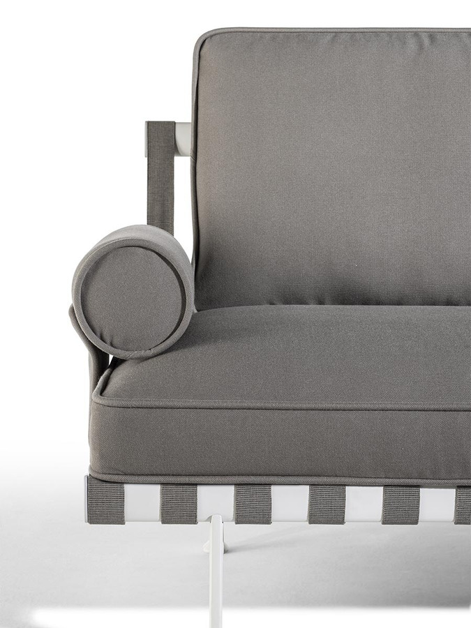 Souvenir d'Italie Outdoor Sofa, view 11