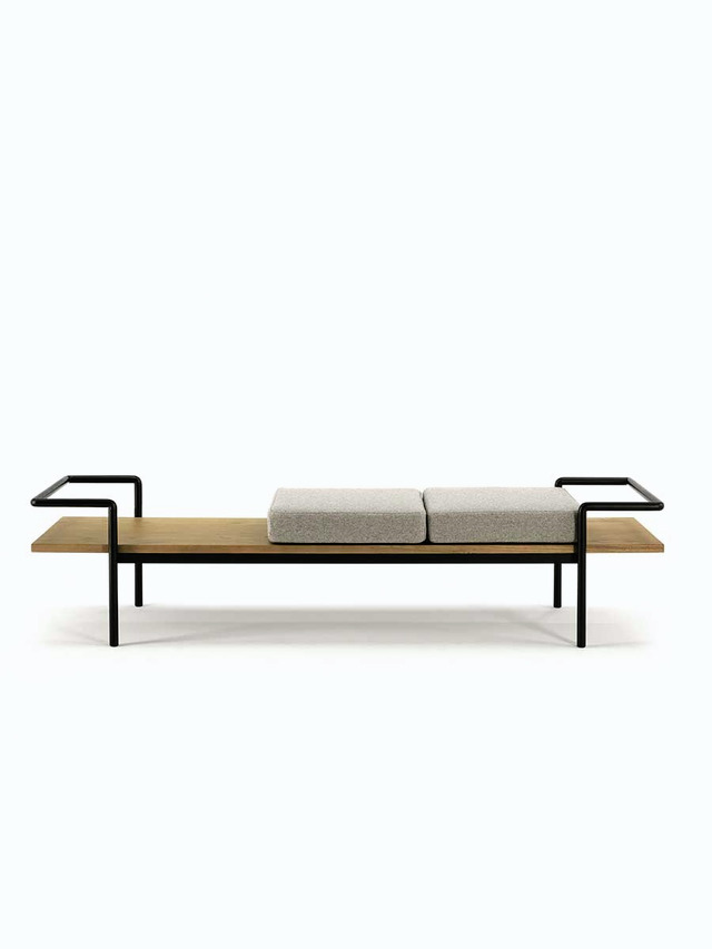 T904 Bench