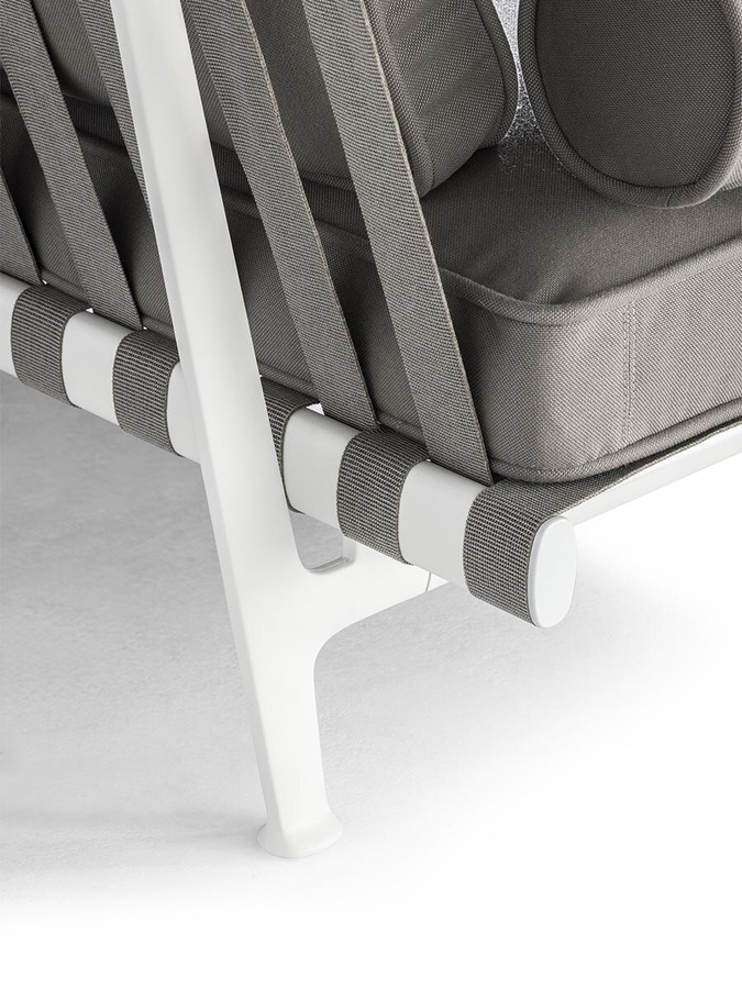 Souvenir d'Italie Outdoor Sofa, view 12