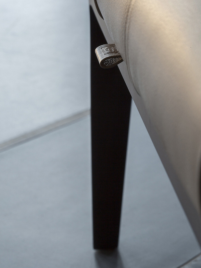 2019 Armchair, view 12