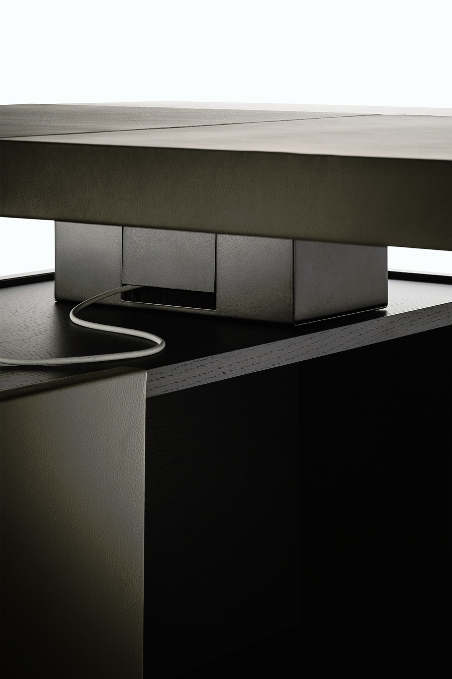Jobs Desks by Poltrona Frau, view 14