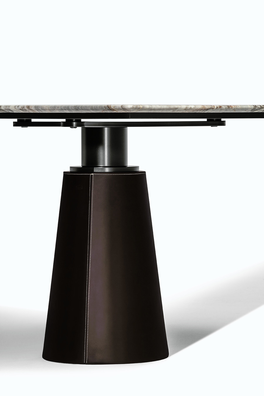 Mesa Due Table, view 15