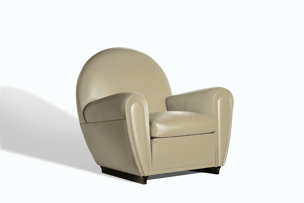 Vanity Fair XC Armchair