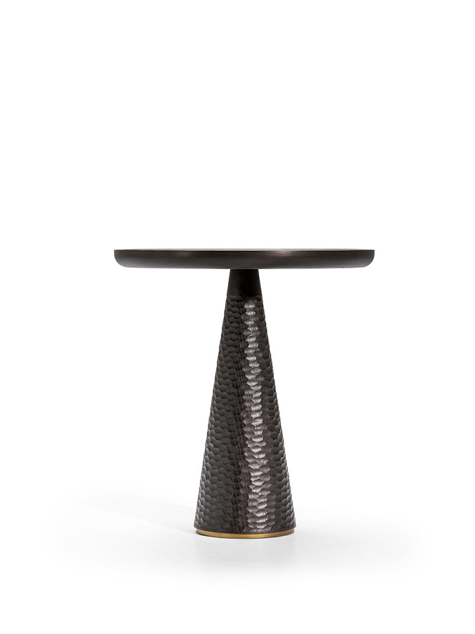 Duo Coffee Table by Poltrona Frau, view 16