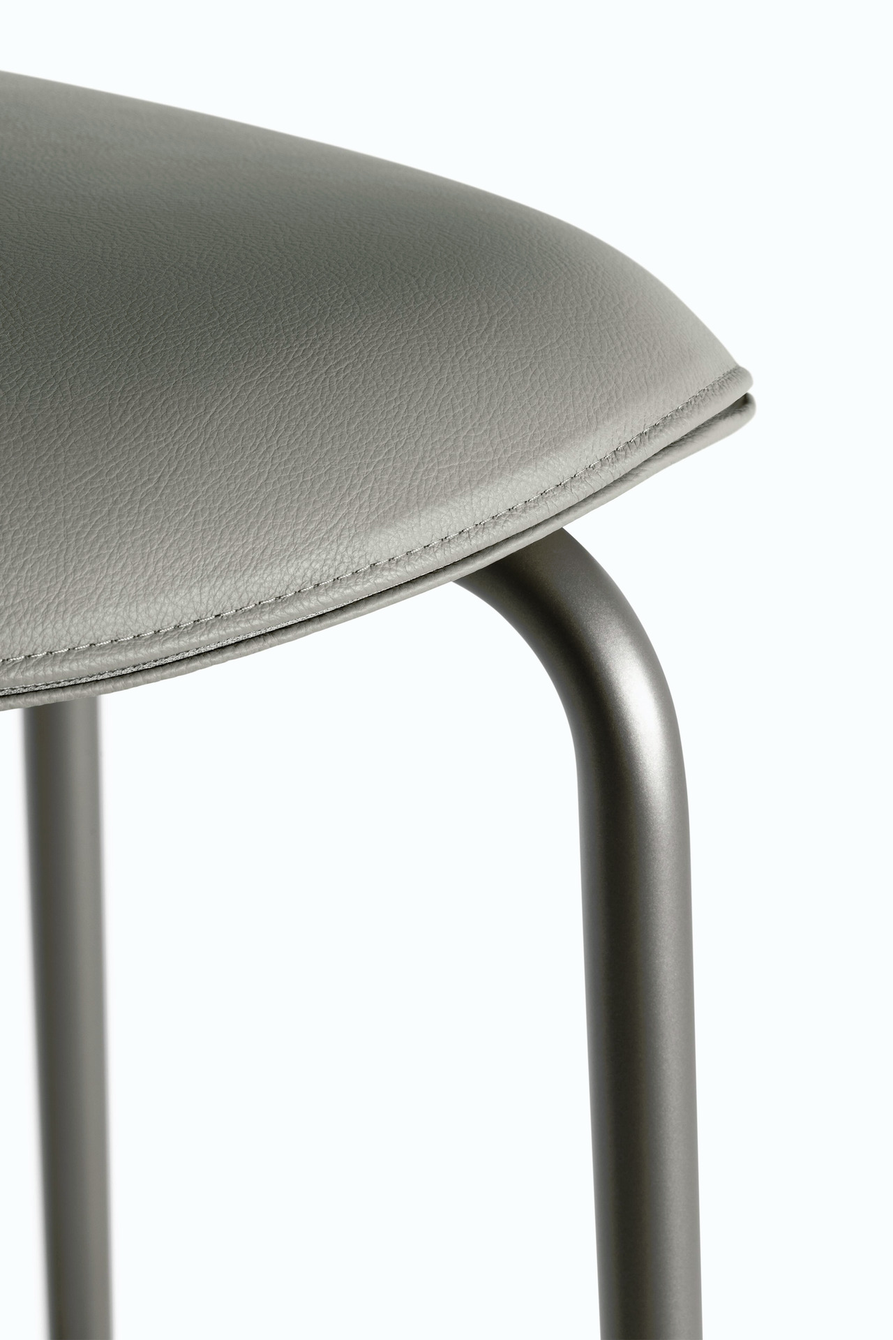 Montera Mas Stool, view 17