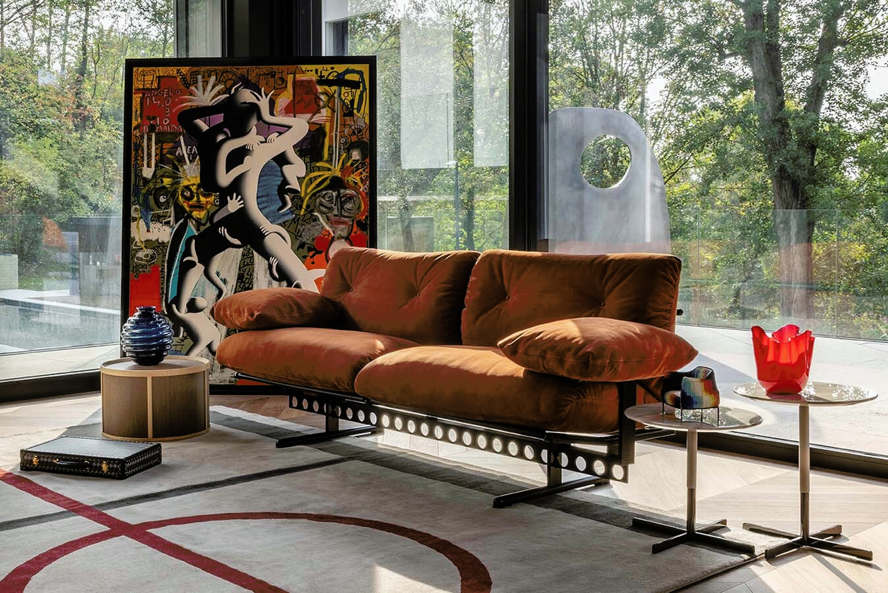 Ouverture Sofa, view 19