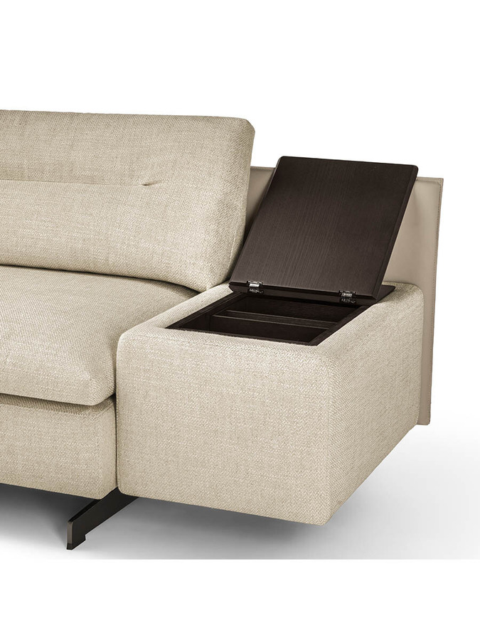 GranTorino Sofa by Poltrona Frau, view 23