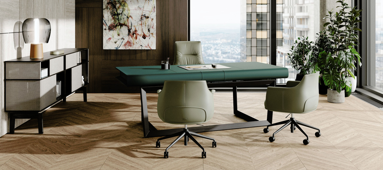 Archibald Task Chair by Poltrona Frau, view 2