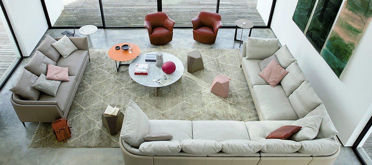Bretagne Sofa, view 2
