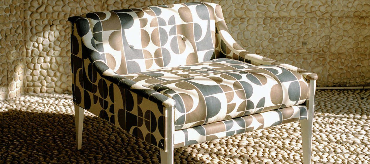 Dezza 12 Armchair, view 2