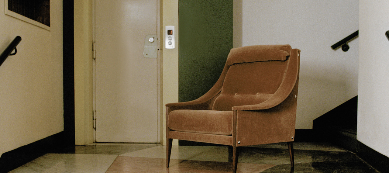 Dezza 48 Armchair, view 2