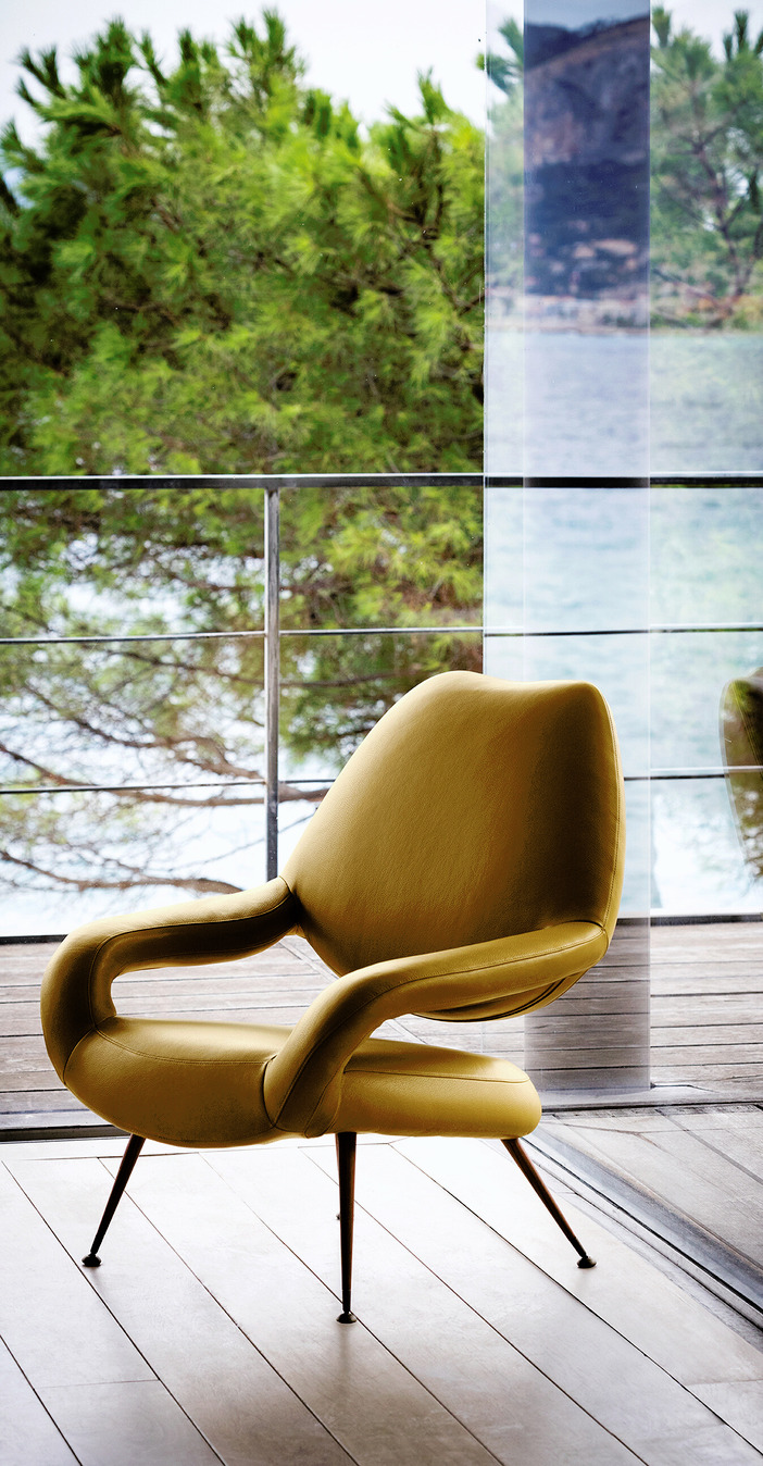 Du 55 Armchair, view 3