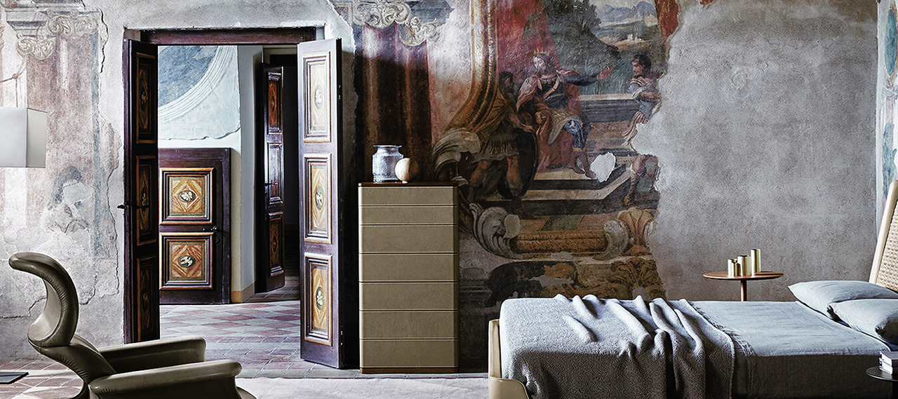 Fidelio Notte Tall Chest, view 2