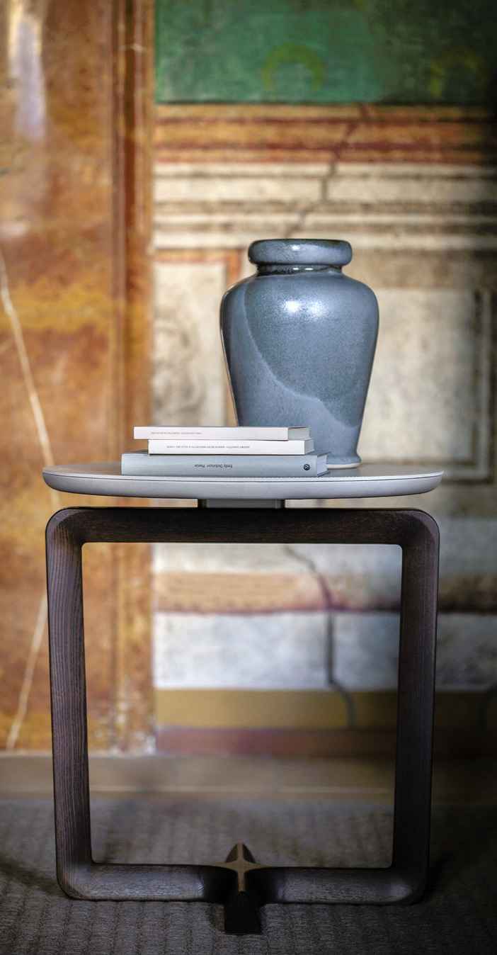Fidelio Coffee Table, view 3