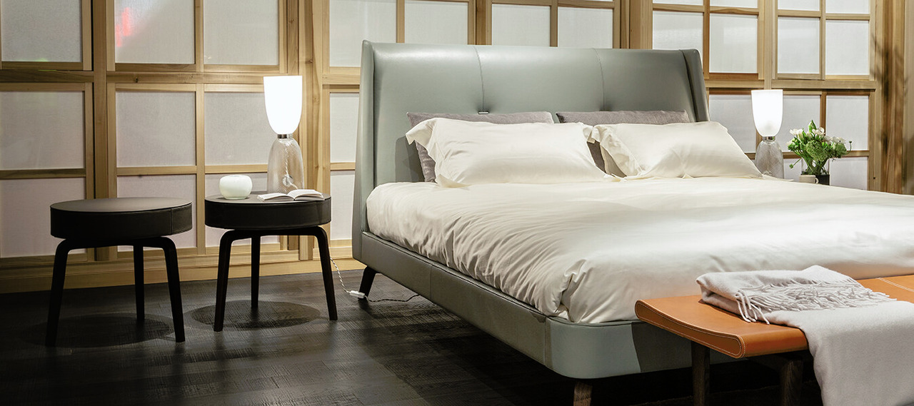 Fiorile Side Table with Drawer, view 2