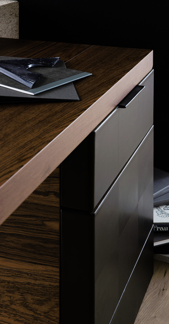 H_O Desk by Poltrona Frau, view 3