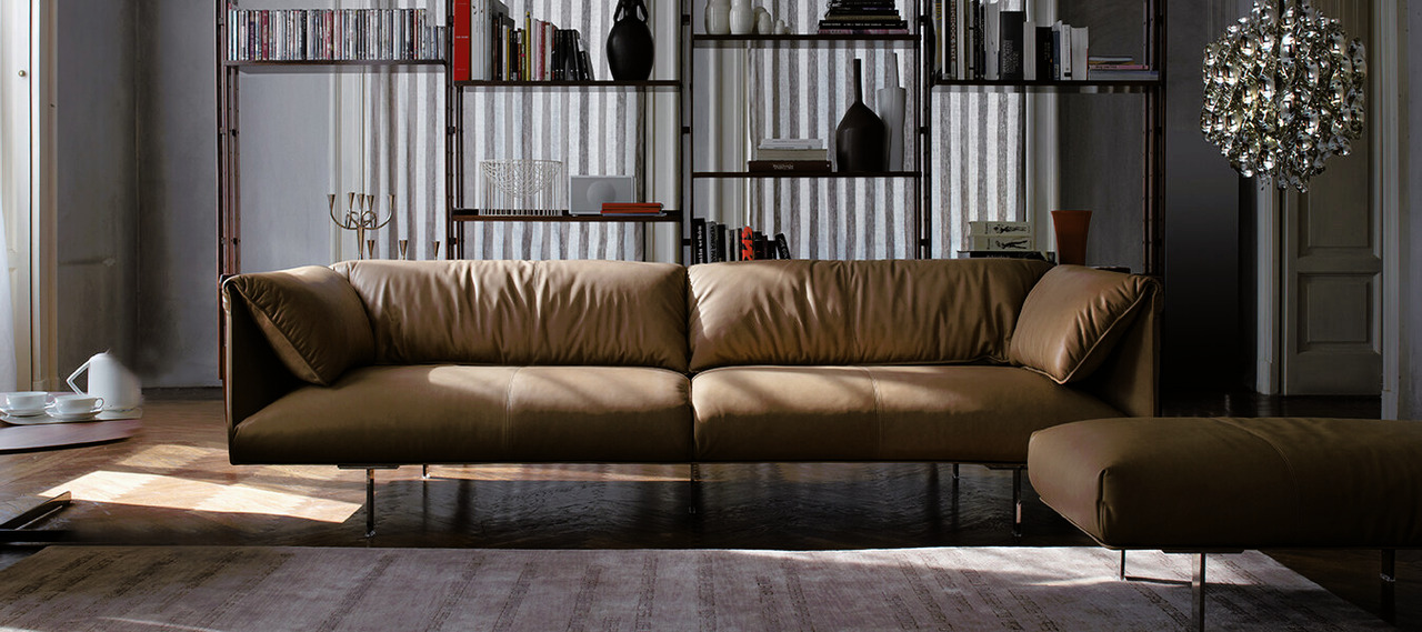 John-John Sofa, view 2
