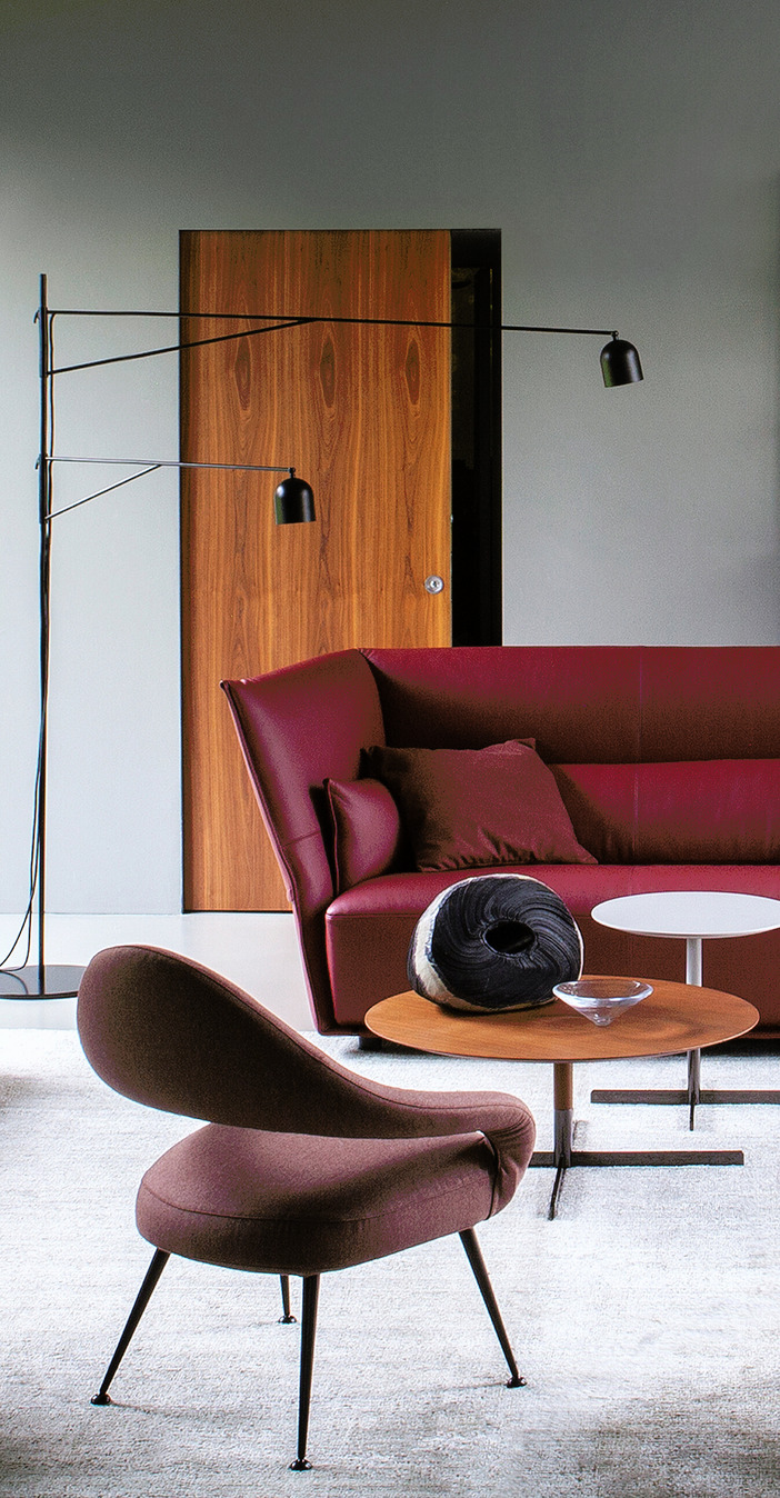 Letizia Armchair, view 3