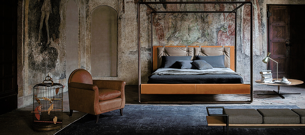 Lyra Armchair, view 2