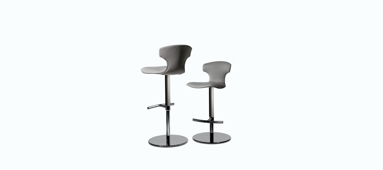Montera Mas Bar Stool