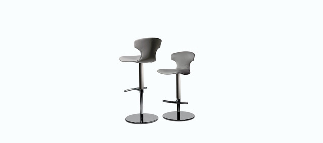 Montera Mas Bar Stool