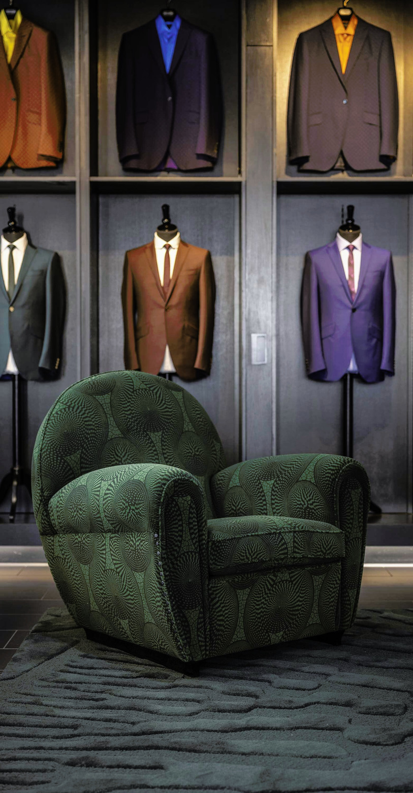 Ozwald Boateng x Poltrona Frau Vanity Fair XC, view 3